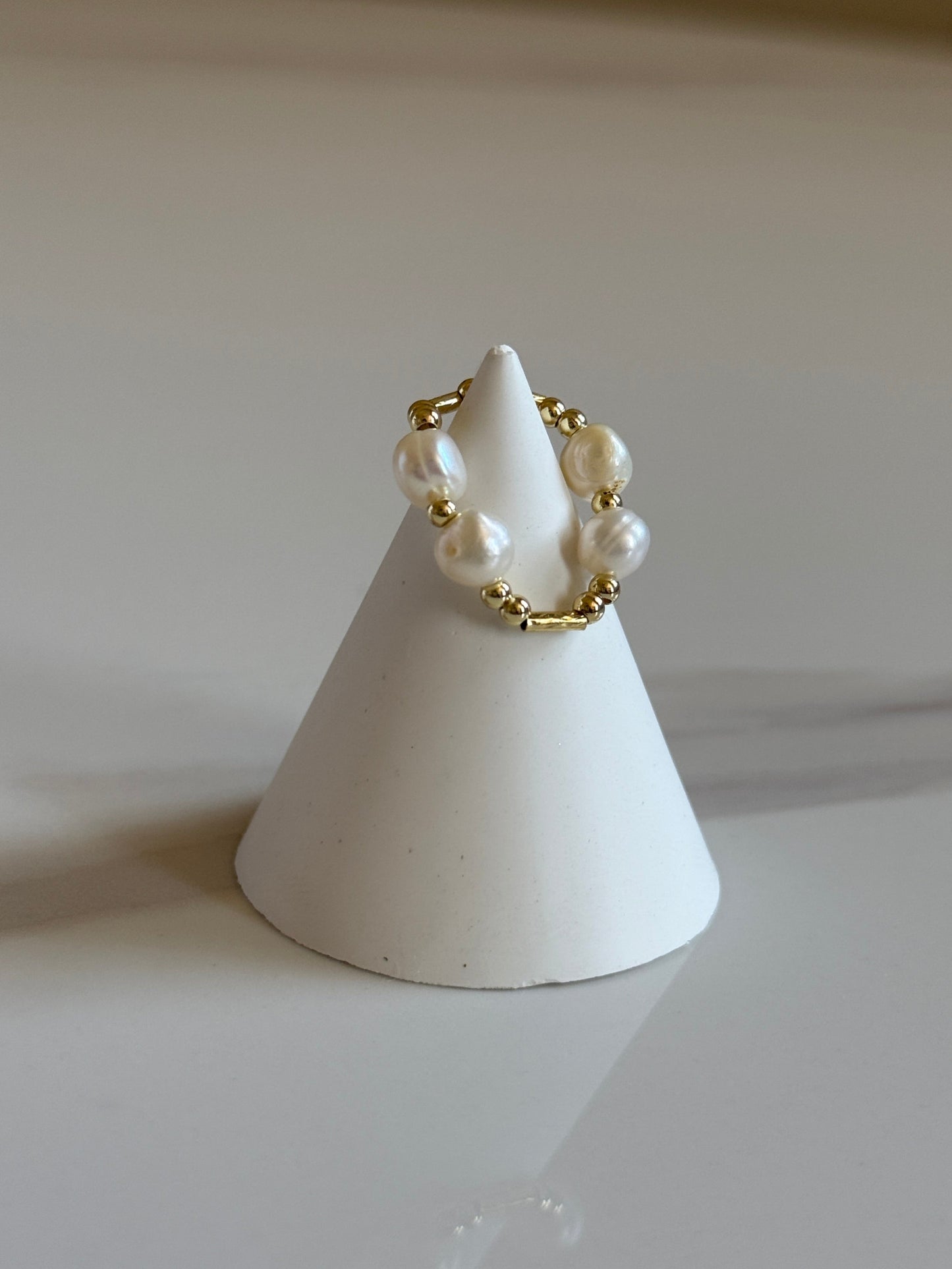 Golden Wave Pearl Ring