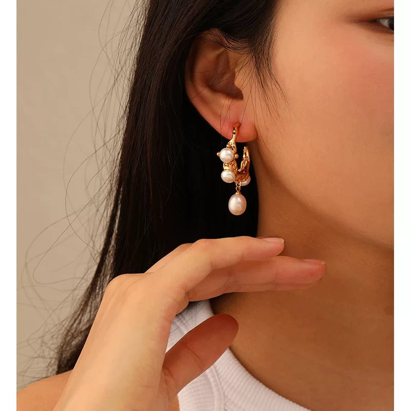 Gilded Pearl Flow Earrings